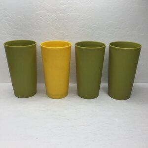 Vintage Tupperware Green Yellow Plastic Tumblers Set 4 Retro Drinkware Kitchen